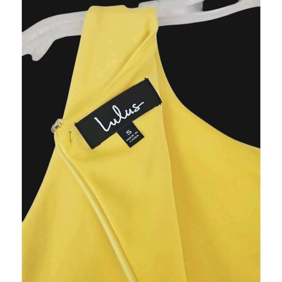 Lulu’s ~Woman Size S~ Yellow Pencil Stretch Sleeveless Dress w/Peplum. - Picture 6 of 13